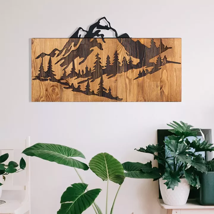 Wall deco Mounten pakoworld pine wood in natural color and black metal 57.5x3x33cm