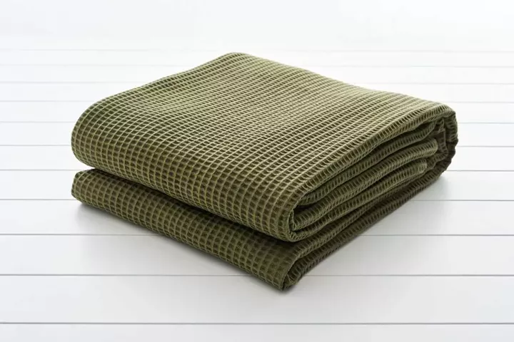 EMΠOPEYMATA 1080 πικέ κουβέρτα Olive OLIVE