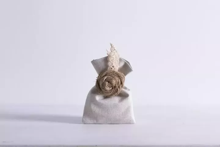 Beauty Home ΠΟΥΓΚΙ ΓΚΡΙ ΑΣΗΜΙ LUREX 12 x 17 cm