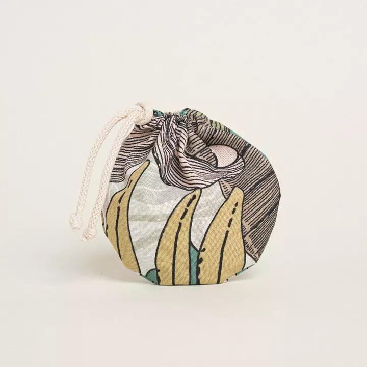 Beauty Home ΠΟΥΓΚΙ ΟΒΑΛ ΜΕ ΚΟΡΔΟΝΙ 13 x 14 cm  ΤΡΟΠΙΚΟ ΠΑΣΤΕΛ