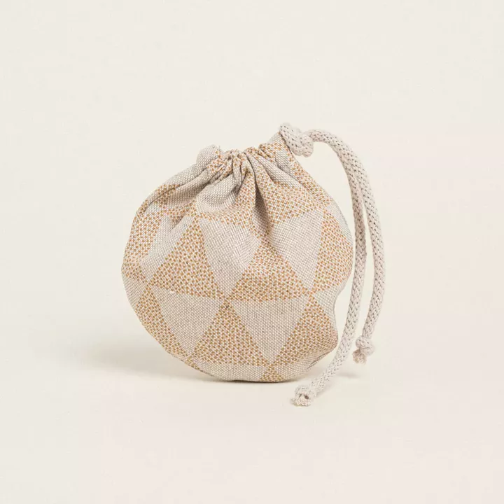 Beauty Home ΠΟΥΓΚΙ ΟΒΑΛ ΜΕ ΚΟΡΔΟΝΙ 13 x 14 cm ΤΡΙΓΩΝΑ ΜΠΕΖ ΠΟΥΑ