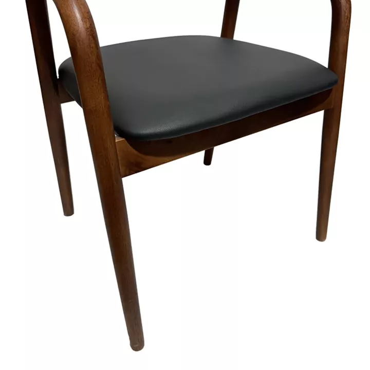 Hogie pakoworld rubberwood armchair in brown shade with black pu cushion 61x60x76cm