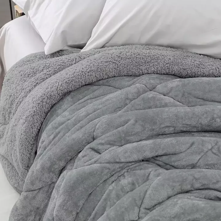 Κουβερτοπάπλωμα Cozy King Size