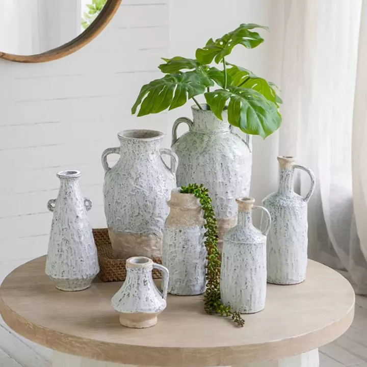 Artekko Bard Λευκό Διακοσμητικό Βάζο από Τερακότα με Μπεζ Λεπτομέρειες (12x12x26.5)cm