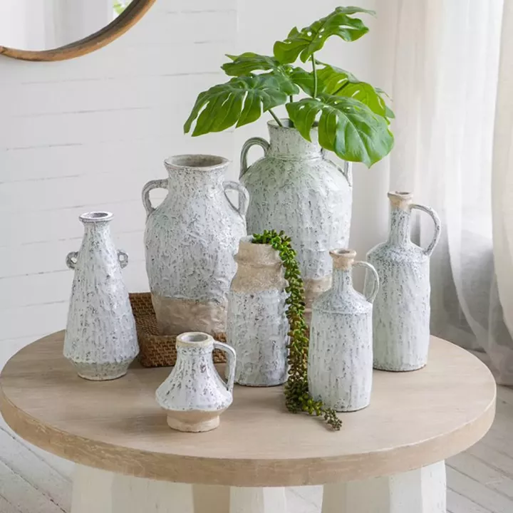 Artekko Bard Λευκό Διακοσμητικό Βάζο από Τερακότα με Μπεζ Λεπτομέρειες (20x20x35)cm