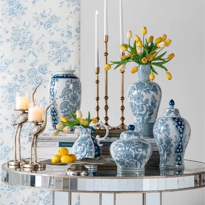 Artekko Melania Διακοσμητικό Βάζο από Πορσελάνη σε Άσπρο με Μπλε (19x19x38)cm