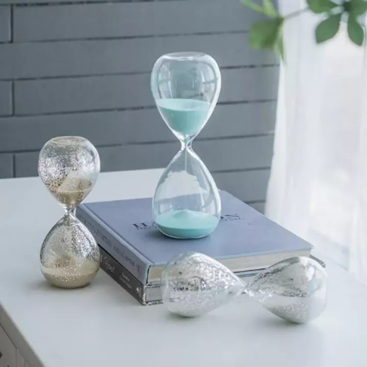 Artekko Hourglass Γυάλινη Διακοσμητική Κλεψύδρα με Λευκή Άμμο (8x8x20.5)cm