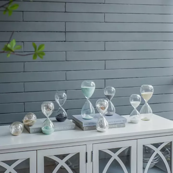 Artekko Hourglass Γυάλινη Διακοσμητική Κλεψύδρα με Μπεζ Άμμο (8x8x20.5)cm