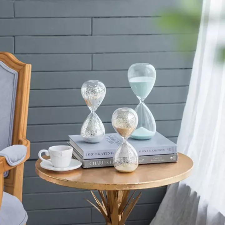 Artekko Hourglass Γυάλινη Διακοσμητική Κλεψύδρα με Μπεζ Άμμο (8x8x20.5)cm