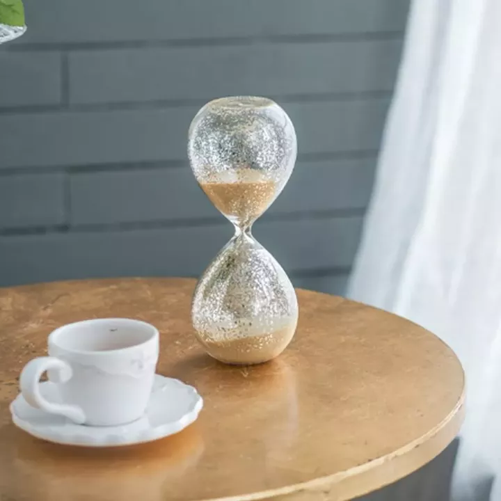 Artekko Hourglass Γυάλινη Διακοσμητική Κλεψύδρα με Μπεζ Άμμο (8x8x20.5)cm