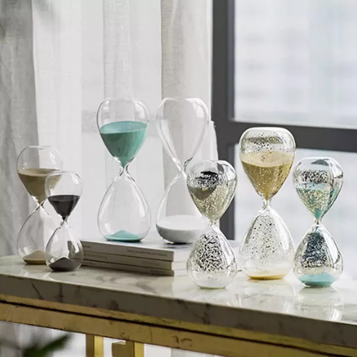 Artekko Hourglass Γυάλινη Διακοσμητική Κλεψύδρα με Μπεζ Άμμο (8x8x20.5)cm