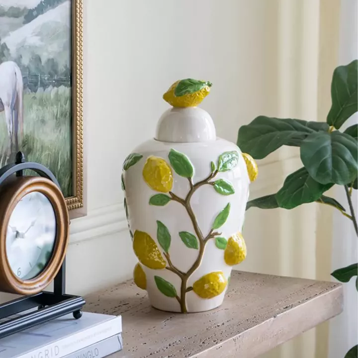 Artekko Lemon Εκρού Κεραμικό Βάζο Δοχείο με Καπάκι και Λεμόνια (22x22x37.5)cm