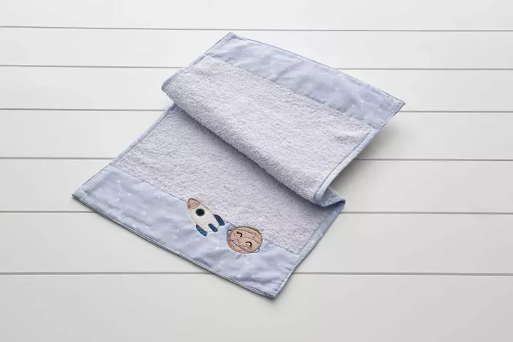 EMΠOPEYMATA Astra ΑΝΕΥ