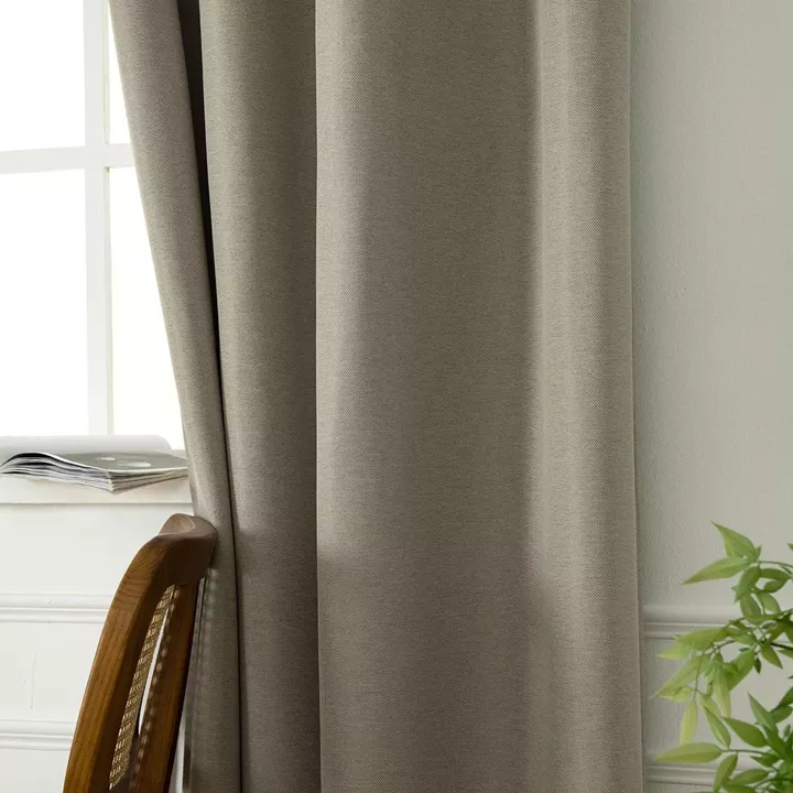 Beauty Home Κουρτίνα Blackout Jacquard σκίασης με 8 μεταλλικούς κρίκους Glare Art 8444 140x270 Άμμου