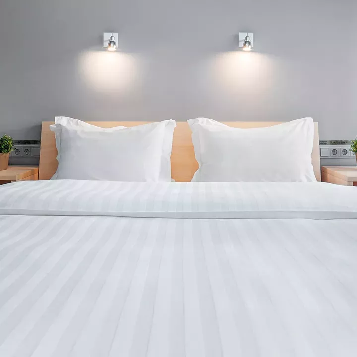 Beauty Home Σεντόνι υπέρδιπλο ξενοδοχείου Silky Percal Pennie Art Ε1023 250TC Satin Stripe 100% Cotton Λευκό 240x275