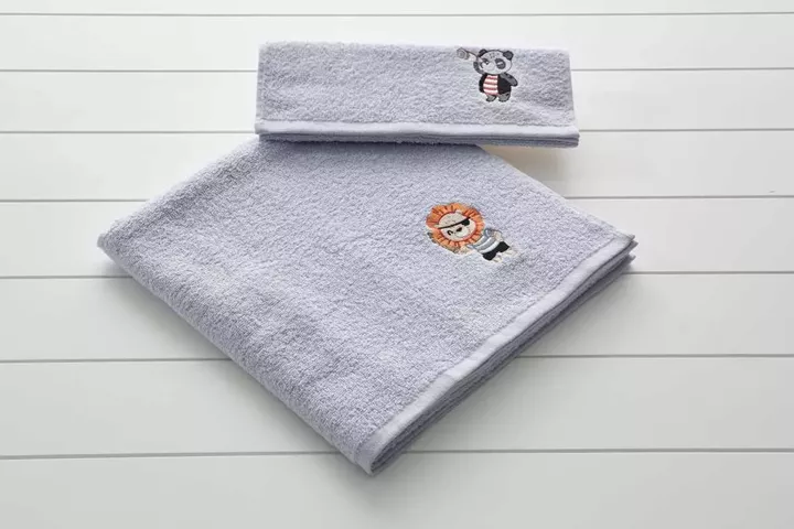 EMΠOPEYMATA Pirate ΑΝΕΥ