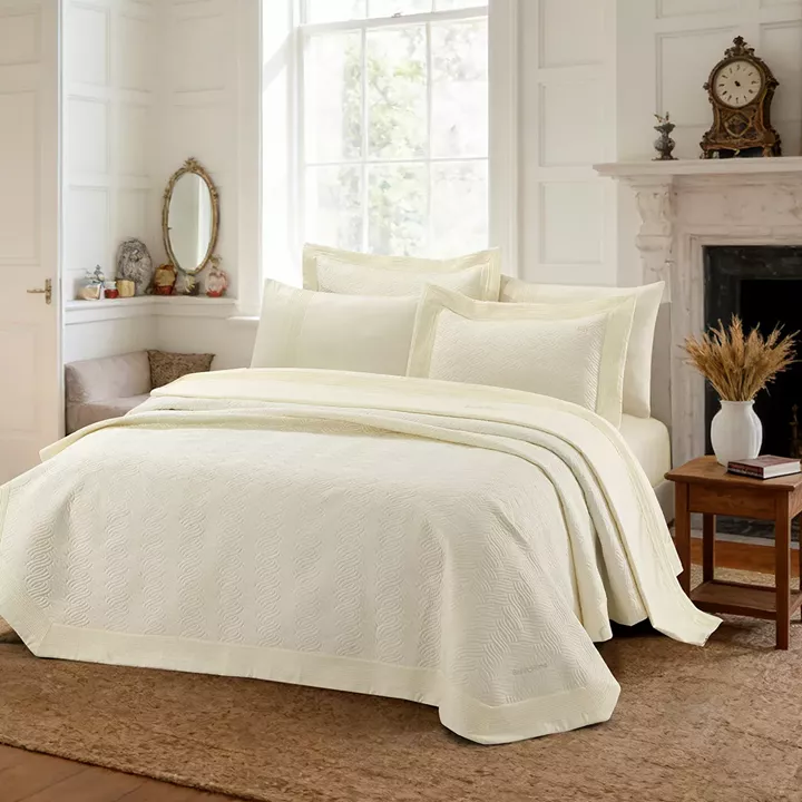 Beauty Home Νυφικό σετ 7 τμχ σε βαλίτσα Promise Art 12499 230x250 Εκρού