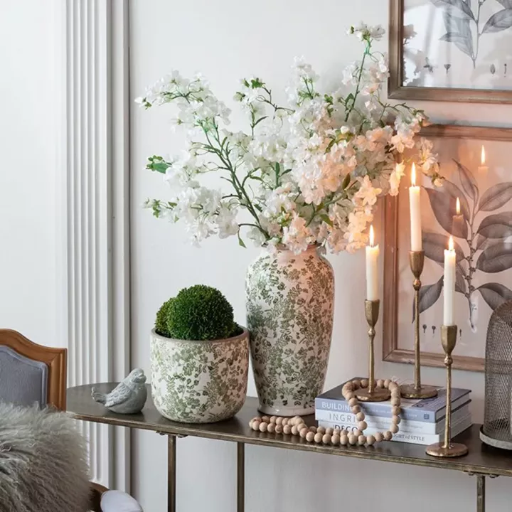 Artekko Aging Μπεζ Διακοσμητικό Κεραμικό Κασπώ με Πράσινα Λουλούδια (20x20x17.5)cm