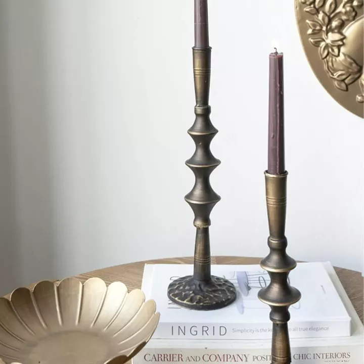 Artekko Solis Μεταλλικό Κηροπήγιο Μαύρο με Χρυσό (10x10x35)cm