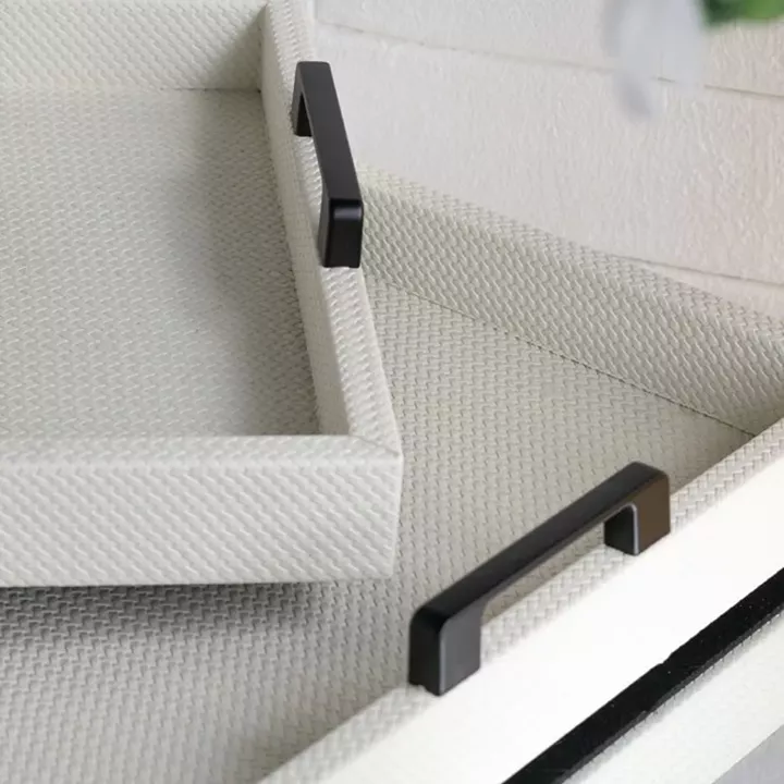 Artekko Lisa Λευκοί MDF Διακοσμητικοί Δίσκοι με Τεχνόδερμα (45.72x35.56x6.35)cm (39.37x30.48x6.35)cm 2pcs