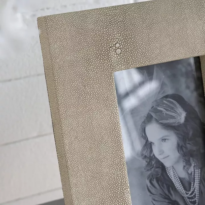 Artekko Lisa MDF Κορνίζα με Γκρι Τεχνόδερμα για Φωτογραφία 3.5x5.5