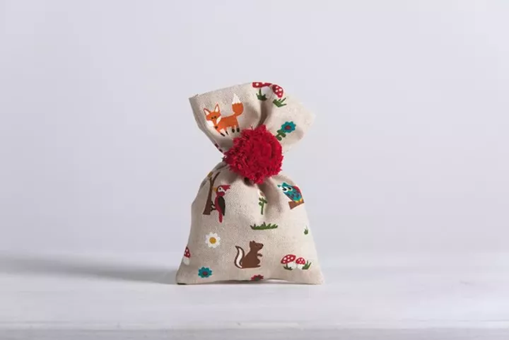 Beauty Home ΠΟΥΓΚΙ ΥΦΑΣΜΑΤΙΝΟ ΖΩΑ ΤΟΥ ΔΑΣΟΥΣ 12 x 17 cm