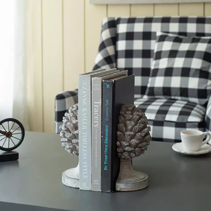 Artekko Pine Cone Γκρι Βιβλιοστάτες Ρητίνης με Κουκουνάρα (23.5x18.5x15.5)cm 2pcs
