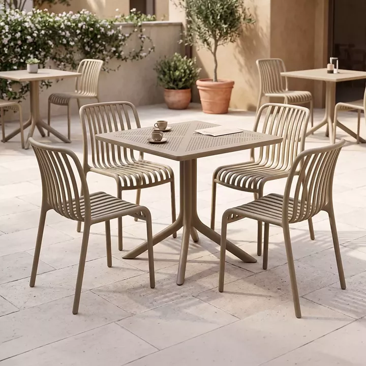 Τραπεζαρία Zoi Groovy pakoworld σετ 5τεμ cappuccino PP 80x80x74εκ