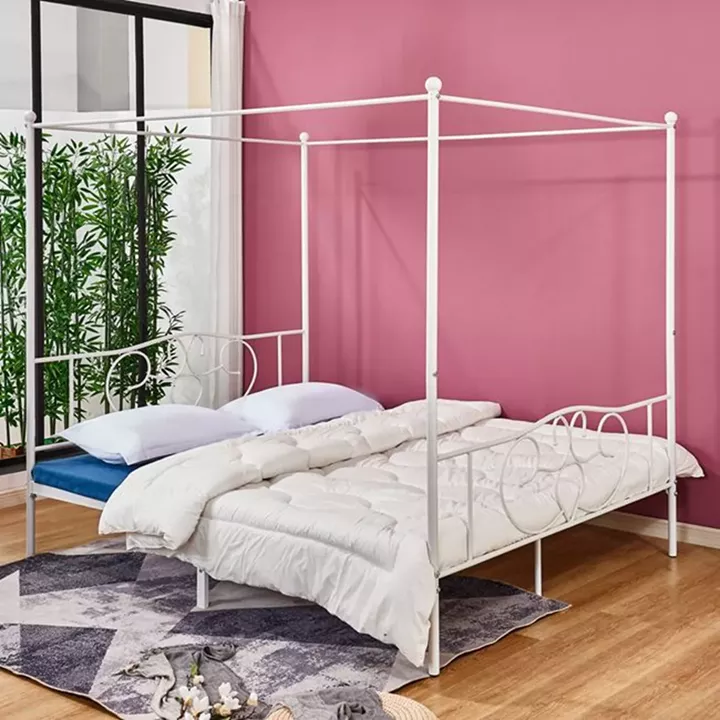 HM573.02, metallic bed with 