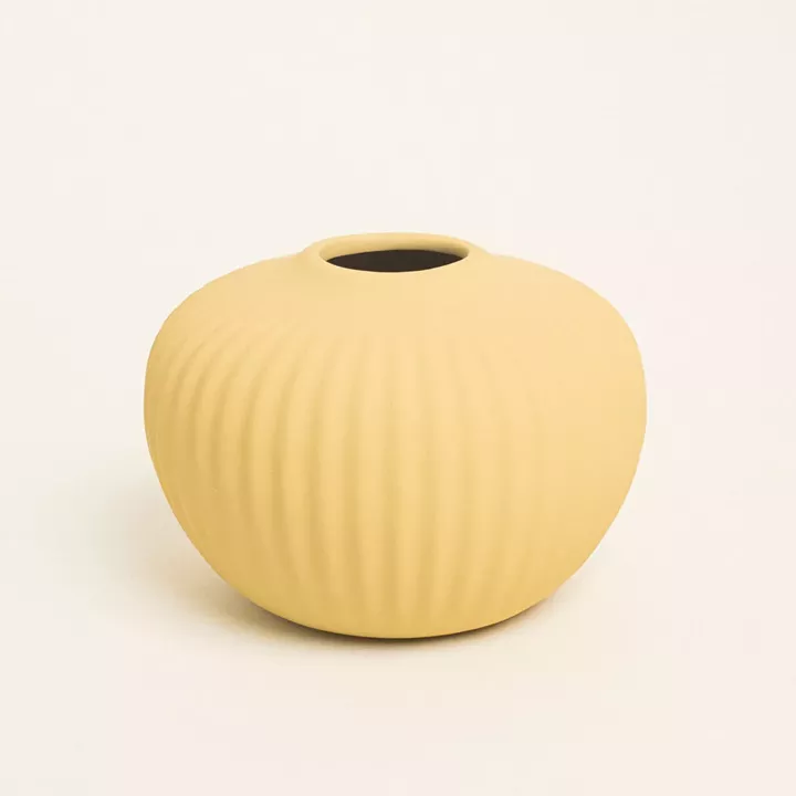 Beauty Home Ματ Κεραμικό Βάζο 15 cm x 11 cm      