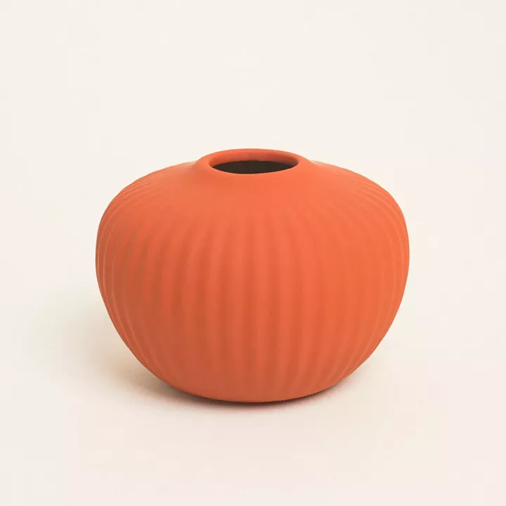 Beauty Home Ματ Κεραμικό Βάζο 15 cm x 11 cm      