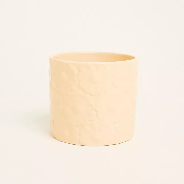 Beauty Home Κασπώ Πήλινο με Ανάγλυφο Σχέδιο Λουλουδιών
 12.8cm x 13.1cm      